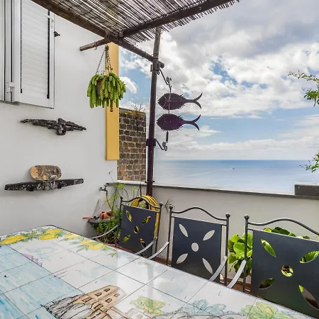 Casa Lauro - De Vivo Realty Feriehus *