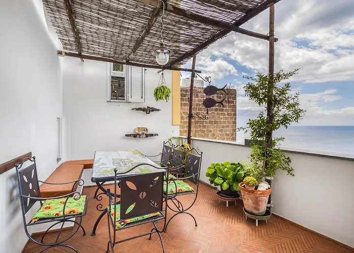 Casa Lauro - De Vivo Realty * Positano