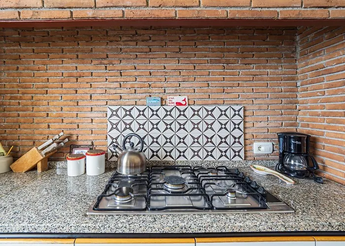 Casa Lauro - De Vivo Realty