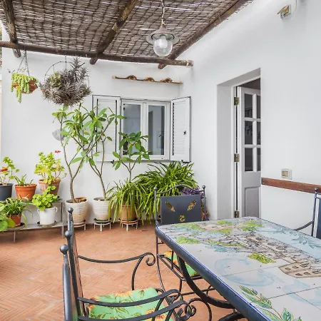 De Vivo Realty - Casa Lauro Positano