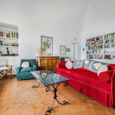Casa Lauro - De Vivo Realty 別荘